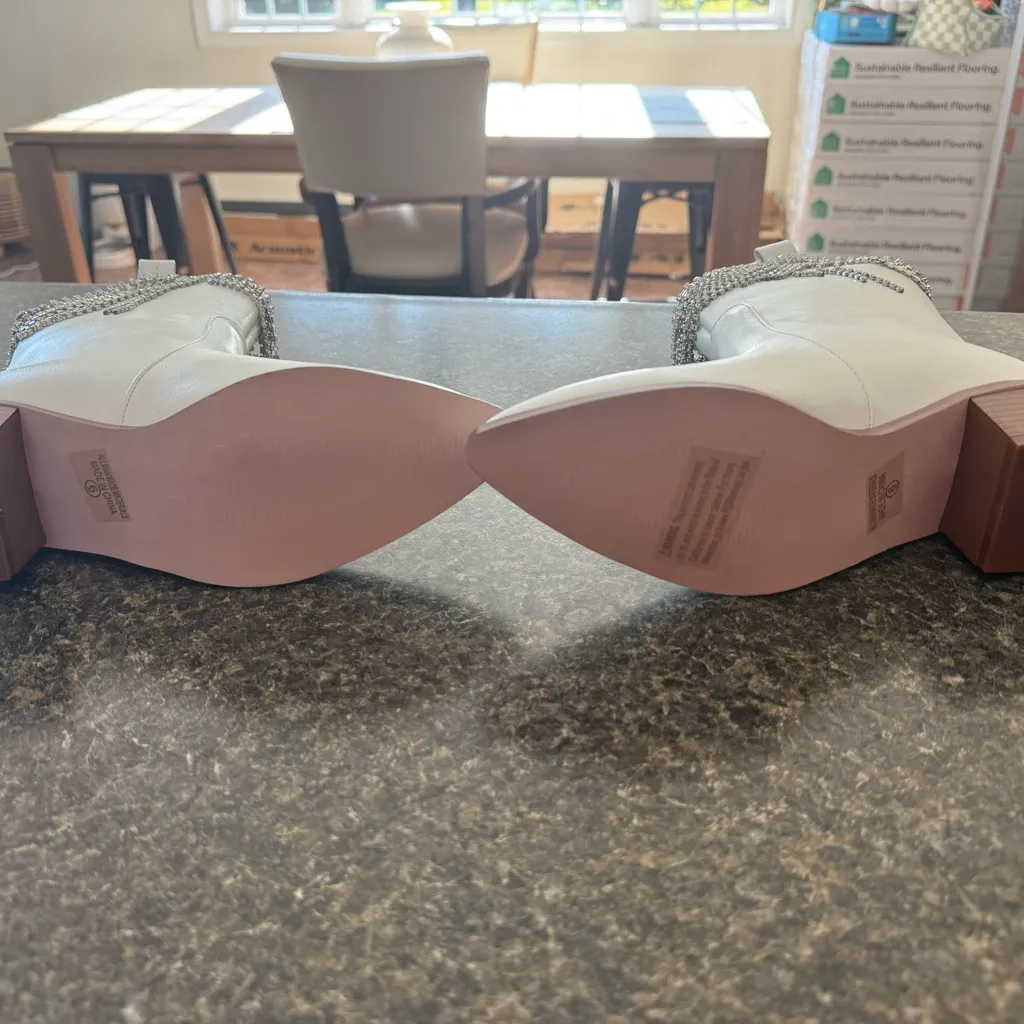 White rhinestone fringe boots - Image 5