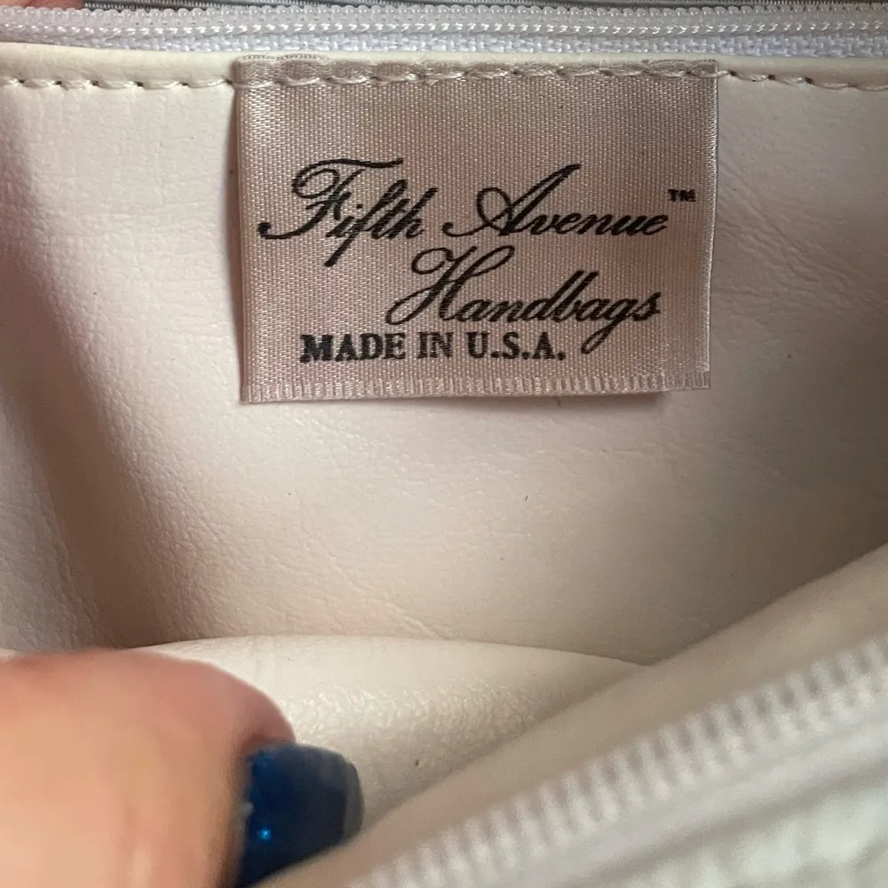 Fifth Avenue Handbags Leather Patchwork Purse White - Image 5