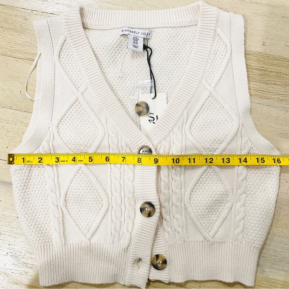 Sincerely Jules knit button up vest NEW - Image 4