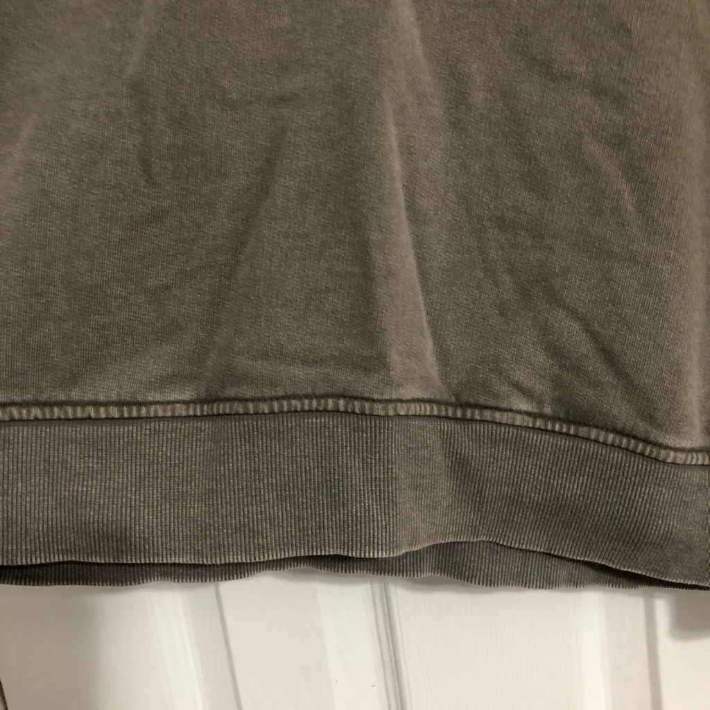 Guess hooded‎ sweatshirt women’s size large rustic - Image 4
