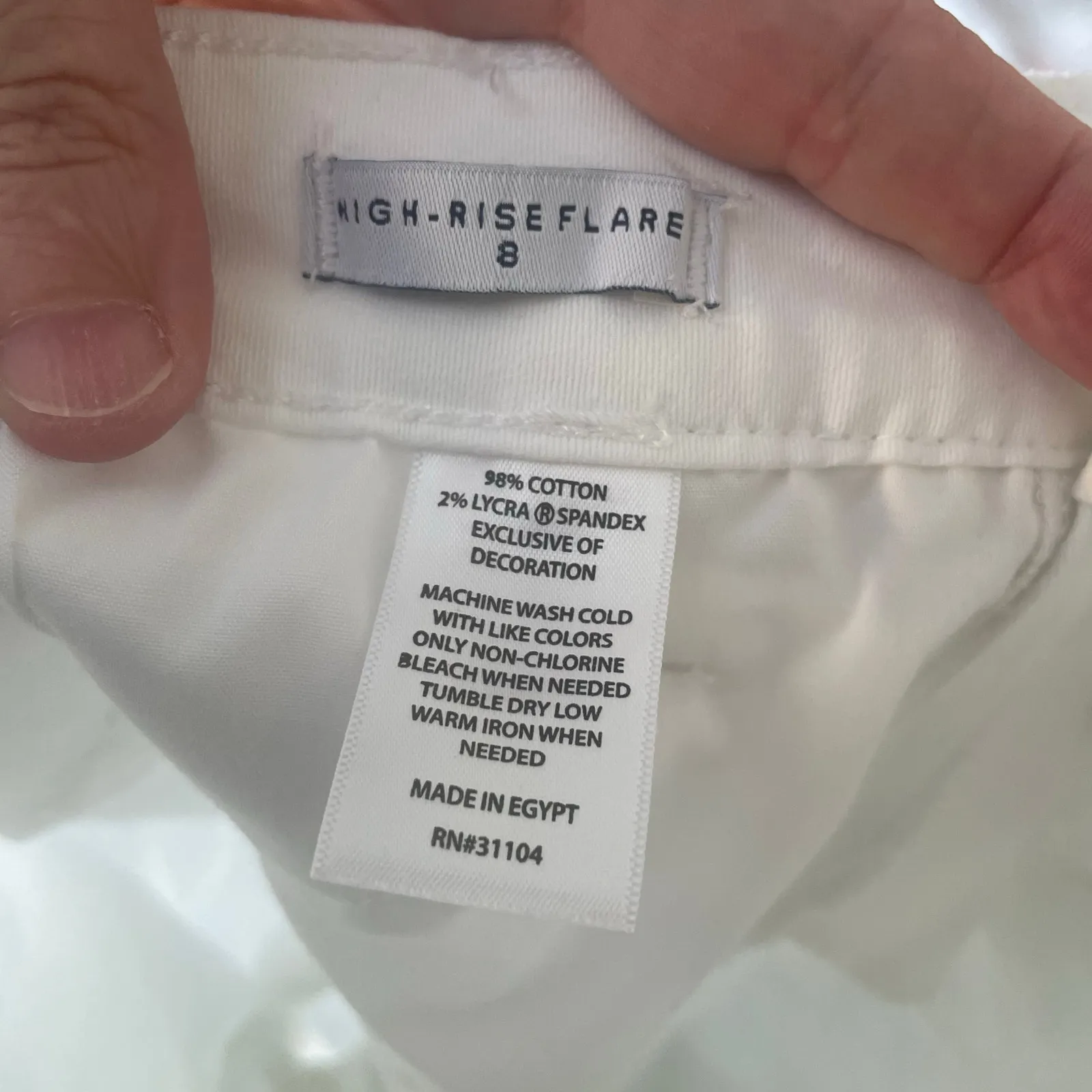 NWT Crown & Ivy High Rise Flare Cropped Jeans White size 8 - Image 3