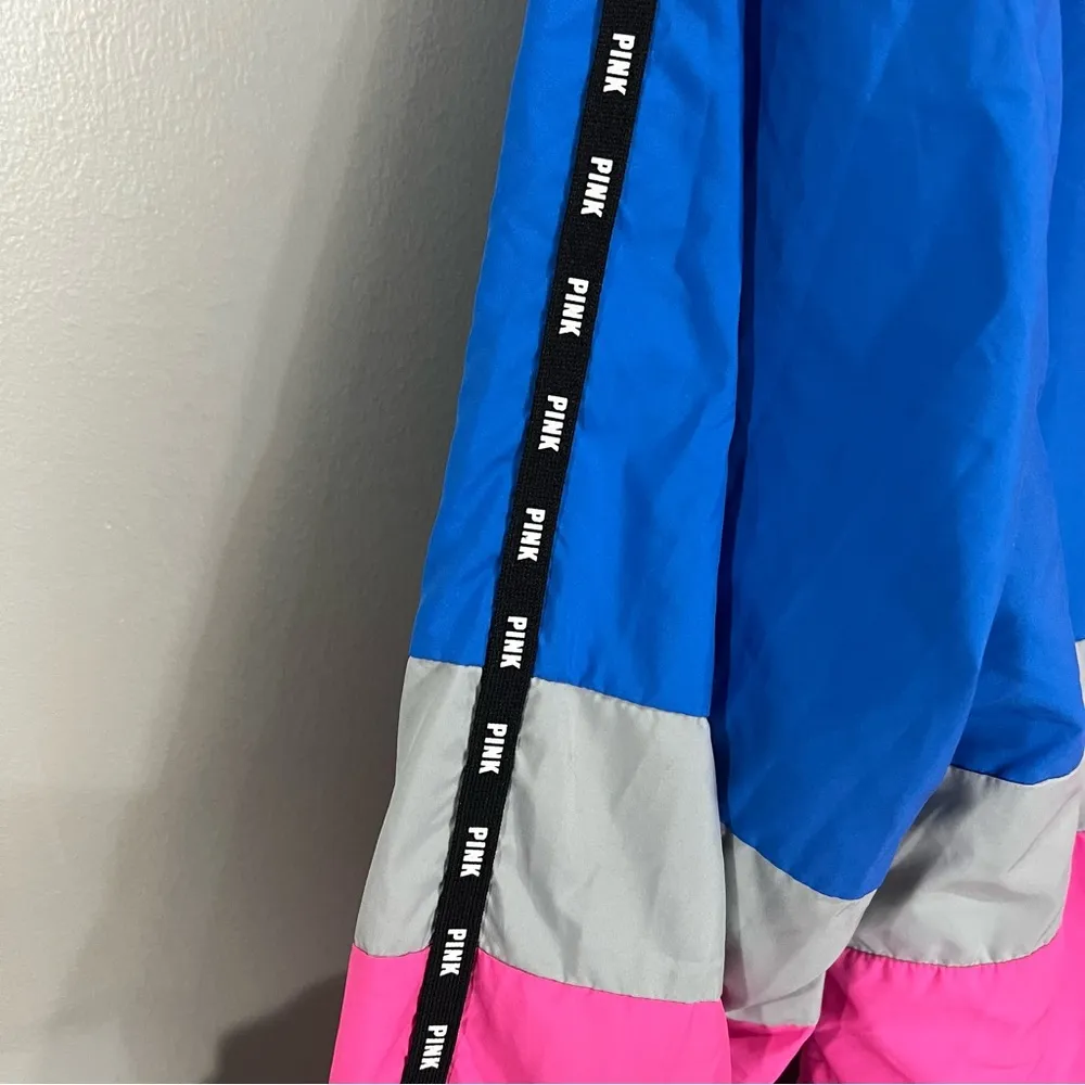 PINK Victoria’s Secret Full Zip Sherpa Lined Retro Windbreaker Jacket size M/L - Image 7