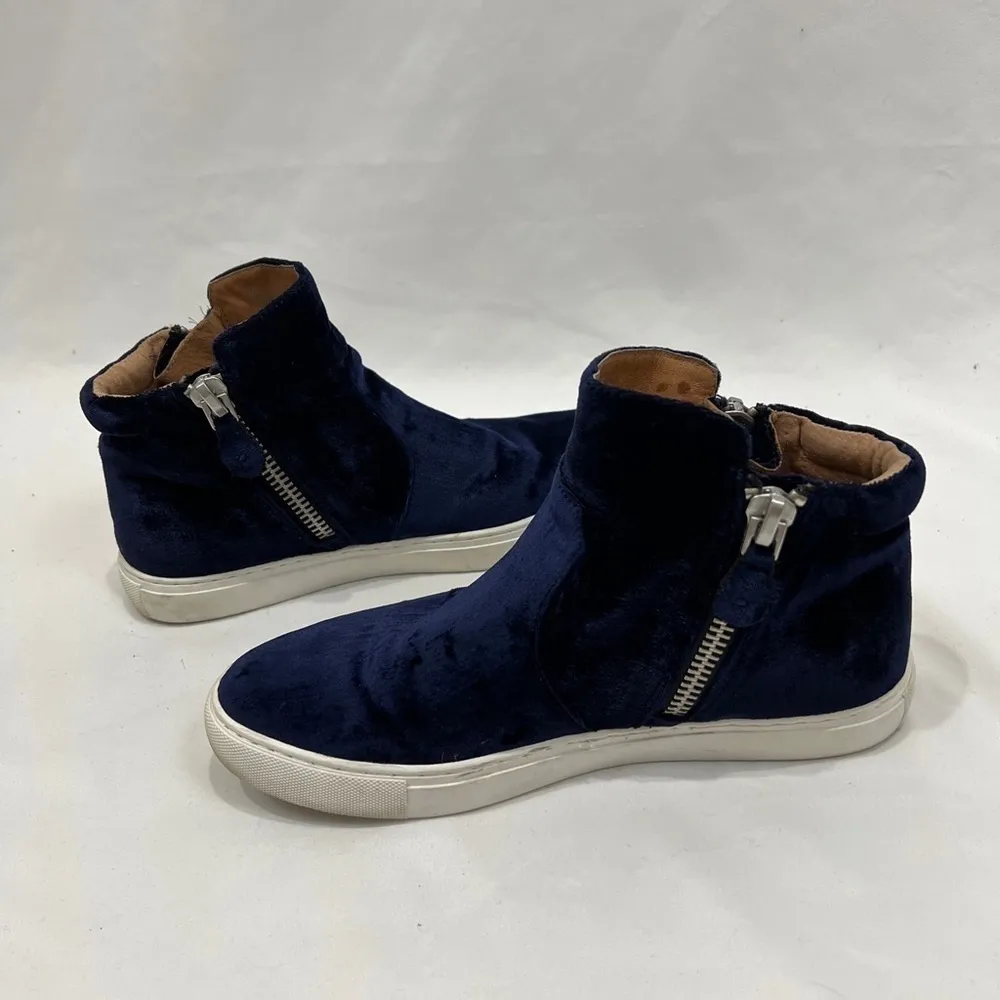 Gentle Souls Carole Navy Velvet Hidden Wedge Sneakers‎ - Image 6