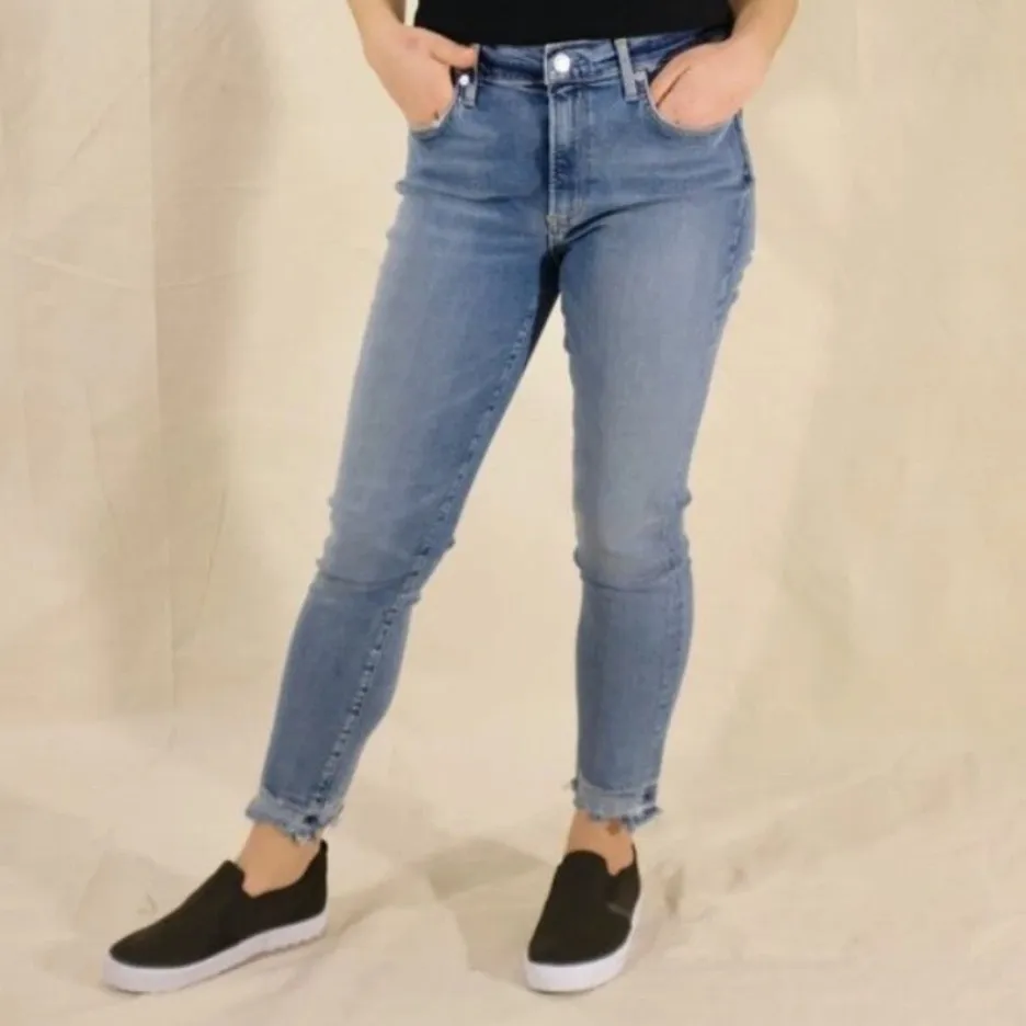 AGOLDE High Rise Skinny Crop Jeans in Hyper - Image 4