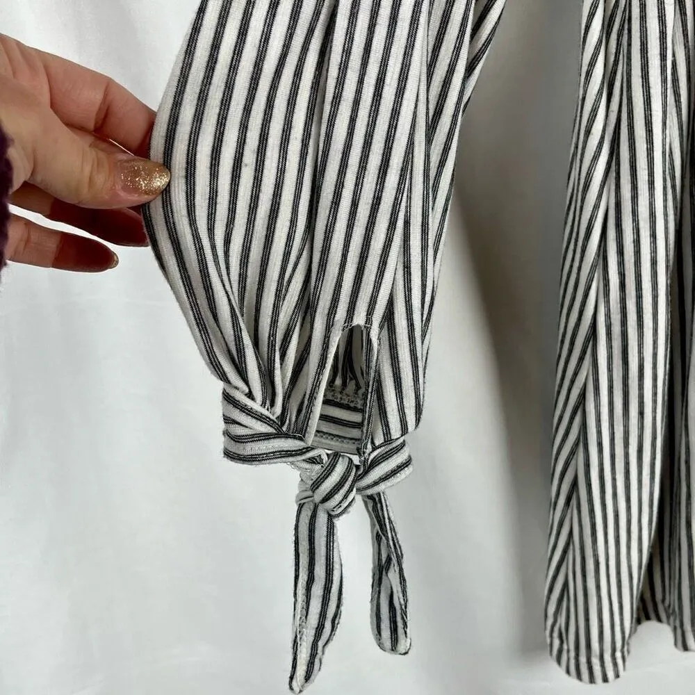 Max Studios Stripe Tie Cuff Blouse 1X - Image 2