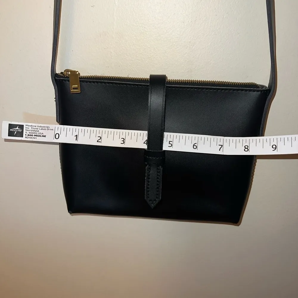 J.Crew Black Leather Parker Crossbody Bag - Image 6