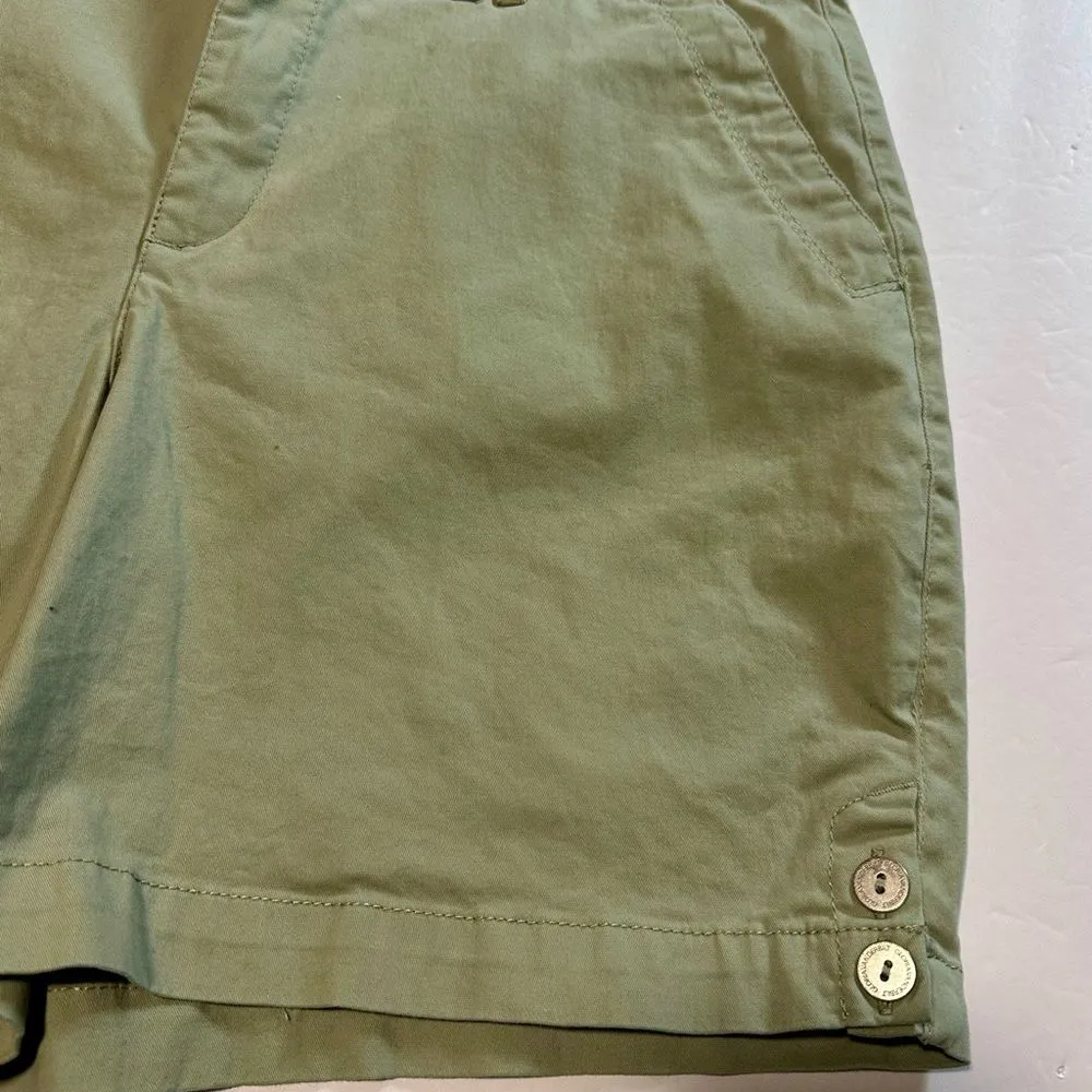 Gloria Vanderbilt Mint Green Buttoned Shorts Size 14 - Image 3