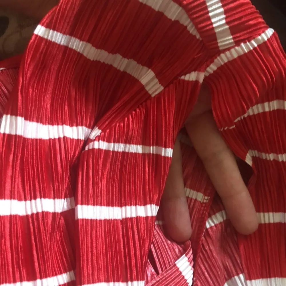 Chico’s Travelers Slinky Crinkle SS Top 2/M Red White Stripe Career Layering - Image 6