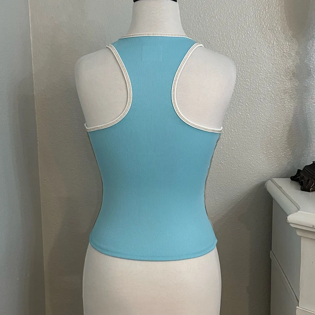 NWOT Lucky In Love Racer Back Crop Tennis Tank Top Turquoise Blue Size XS - Image 3
