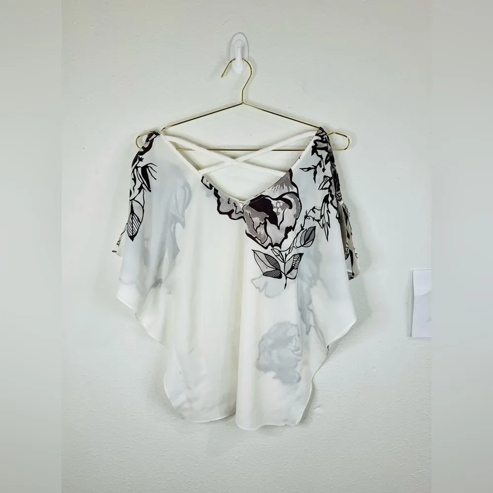 Guess Women’s Small Floral Print Off-Shoulder Blouse White Criss-Cross Back Top - Image 7