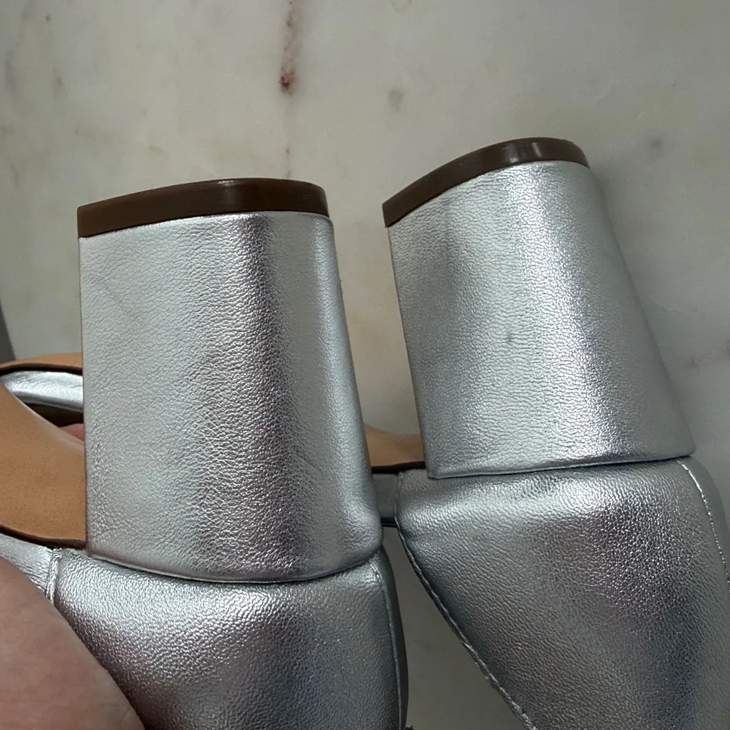 Naturalizer Vera Sandals Chunky Block Heel Silver Metallic size 8 ankle strap - Image 10