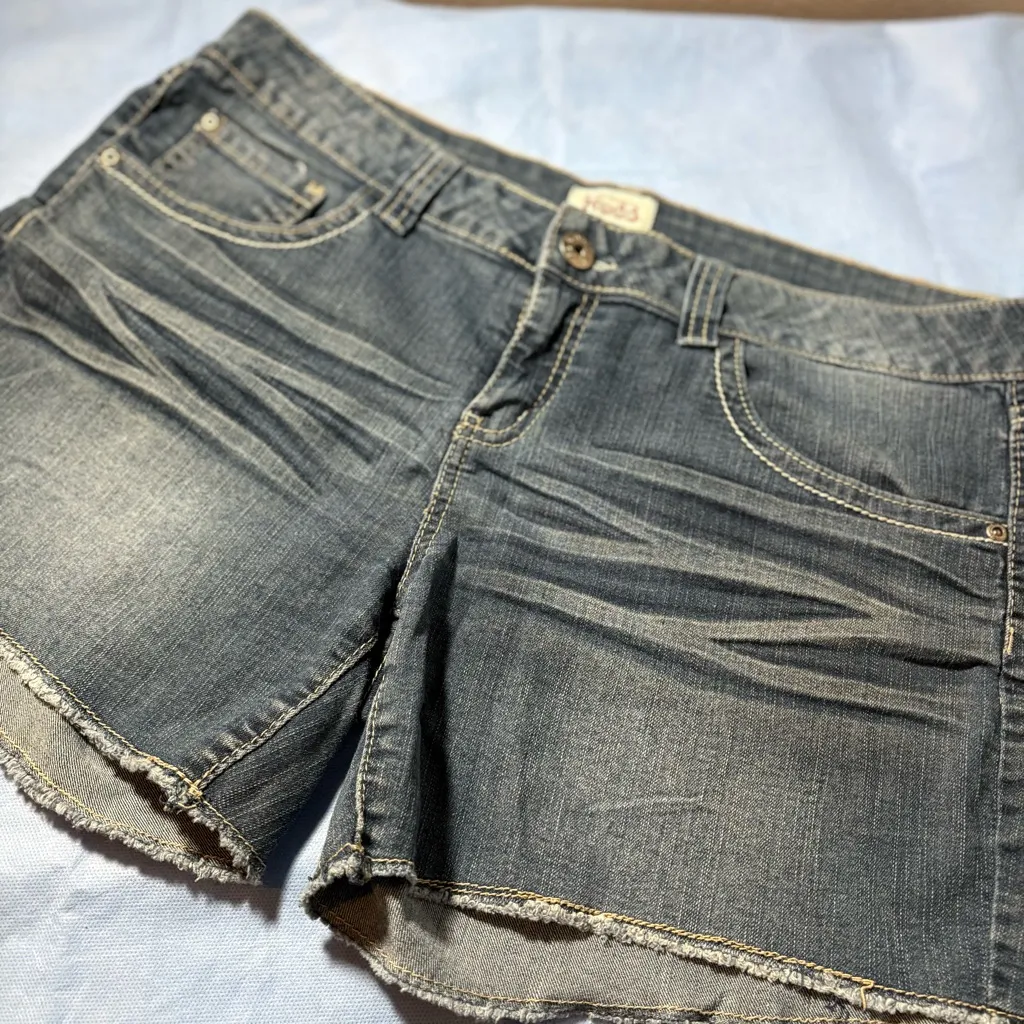 Mudd Women's Jean Shorts - Classic Blue - Image 3