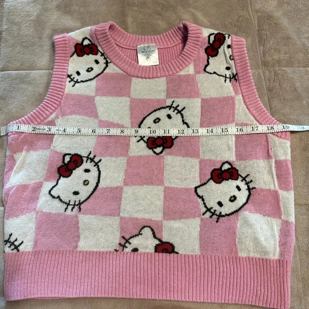 Hello Kitty Sweater Vest Women’s Size Medium Pink White - Image 4