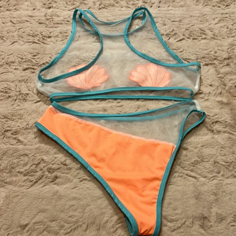 Size L Bikini Size L - Image 5