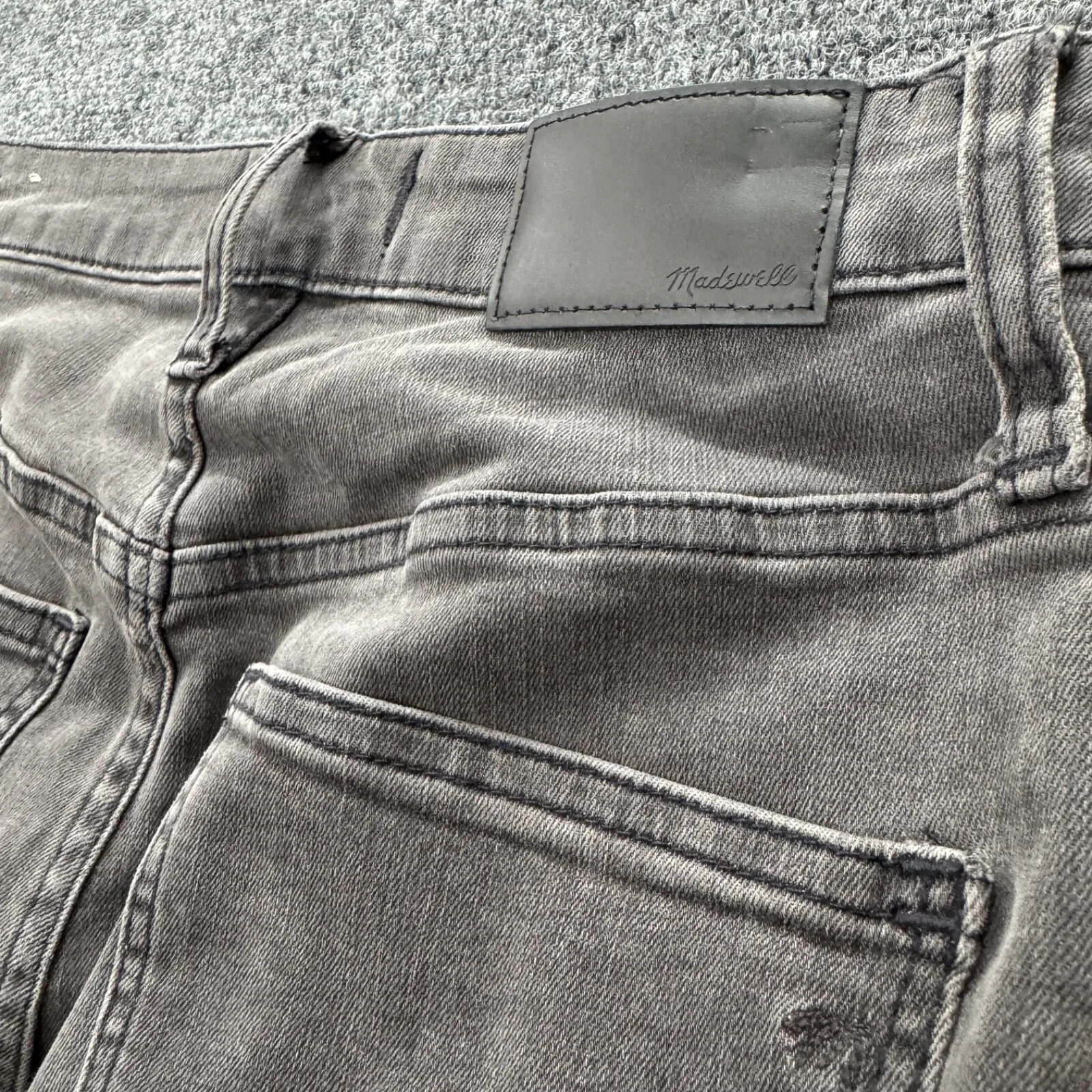 Madewell Jeans Womens Size 26 Curvy High Rise Skinny Denim Black‎ Distressed - Image 4