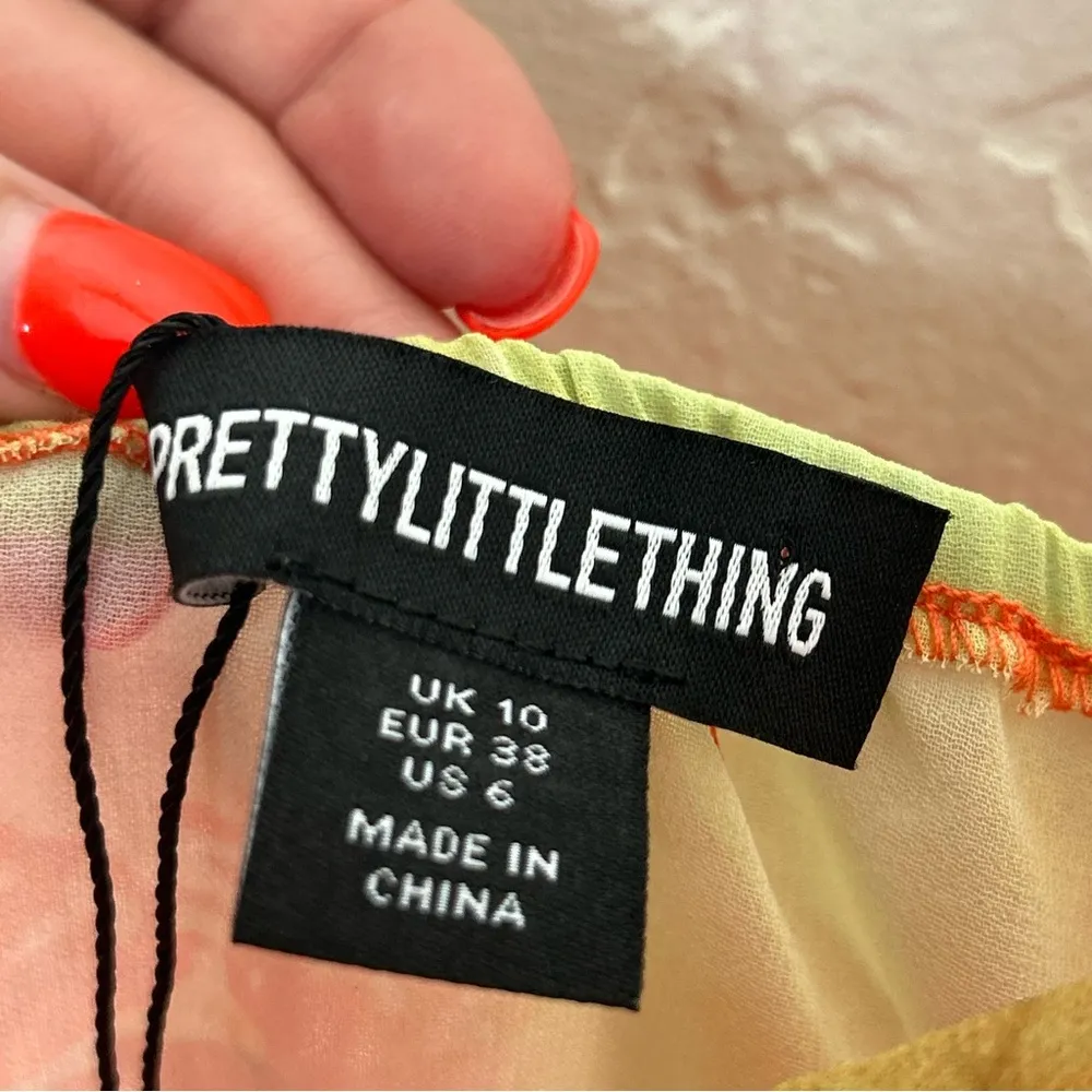 PRETTY LITTLE THING Orange Floral Print Corset Frill Hem Bodycon Dress NWTSize 6 - Image 6