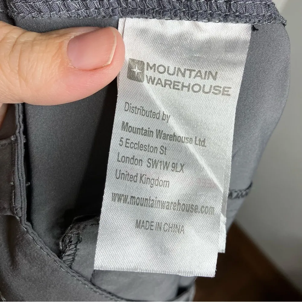 Mountain‎ Warehouse dark gray shorts size 12 - Image 7