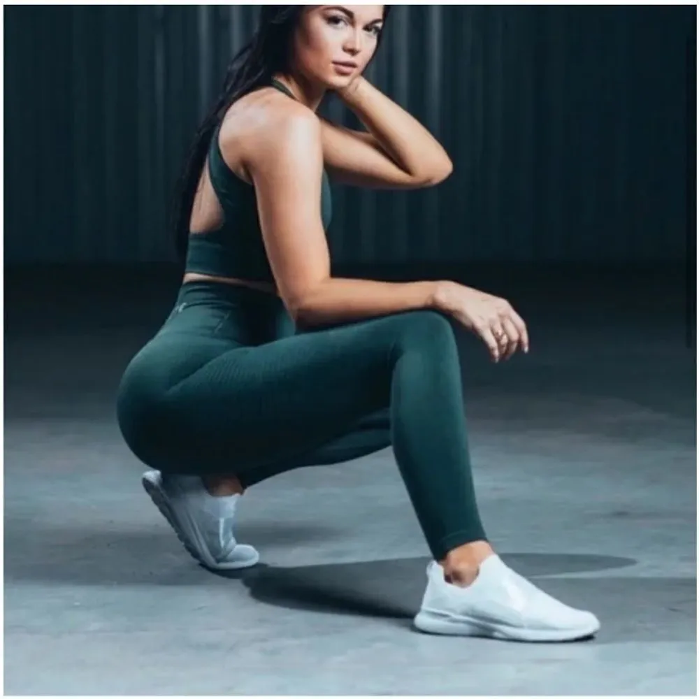 NWOT Alphalete Dark Forest Green Halo Athletic Contour Leggings in Urban Chic XS - Image 4