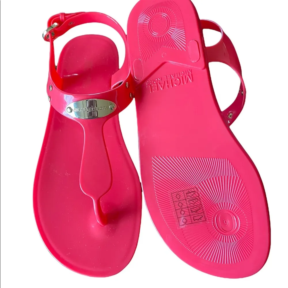 NEW MICHAEL KORS Plate Jelly Coral Reef Toe Post Sandal  CORAL - Image 7