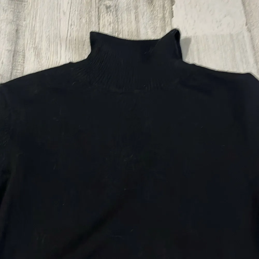 Veronica Beard Merino Wool Belle Sleeve Turtleneck Size Small - Image 4