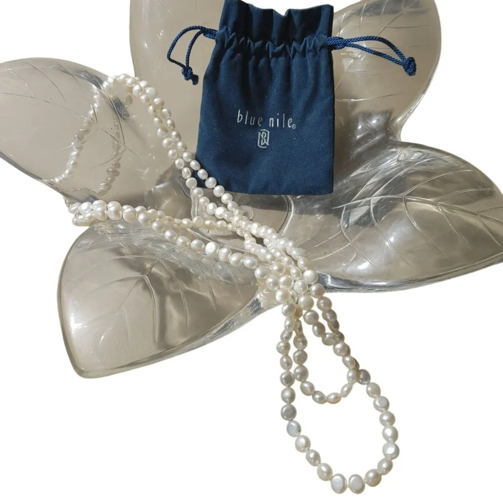 Blue Nile Freshwater Pearl Strand Necklace 52 Inches Extra Long Vintage Knotted White - Image 2
