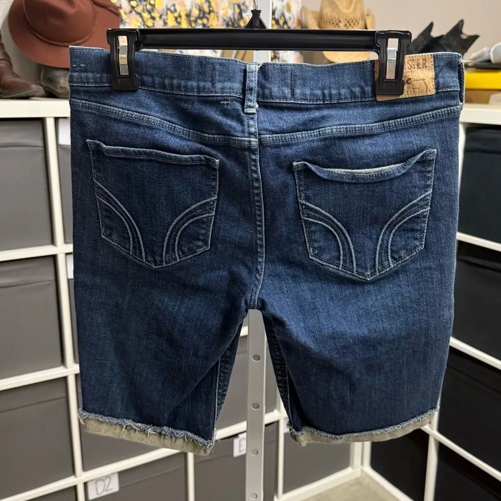 Hollister Vintage Classic Blue Roll Bottom Bermuda Jean Shorts - Image 2