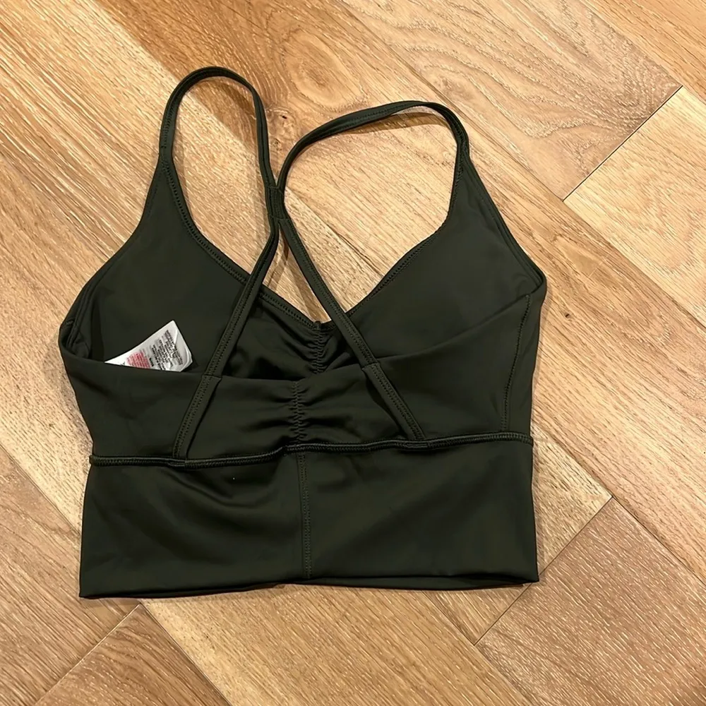 Gymshark Women's Longline Sports Bra - green XS - Image 3
