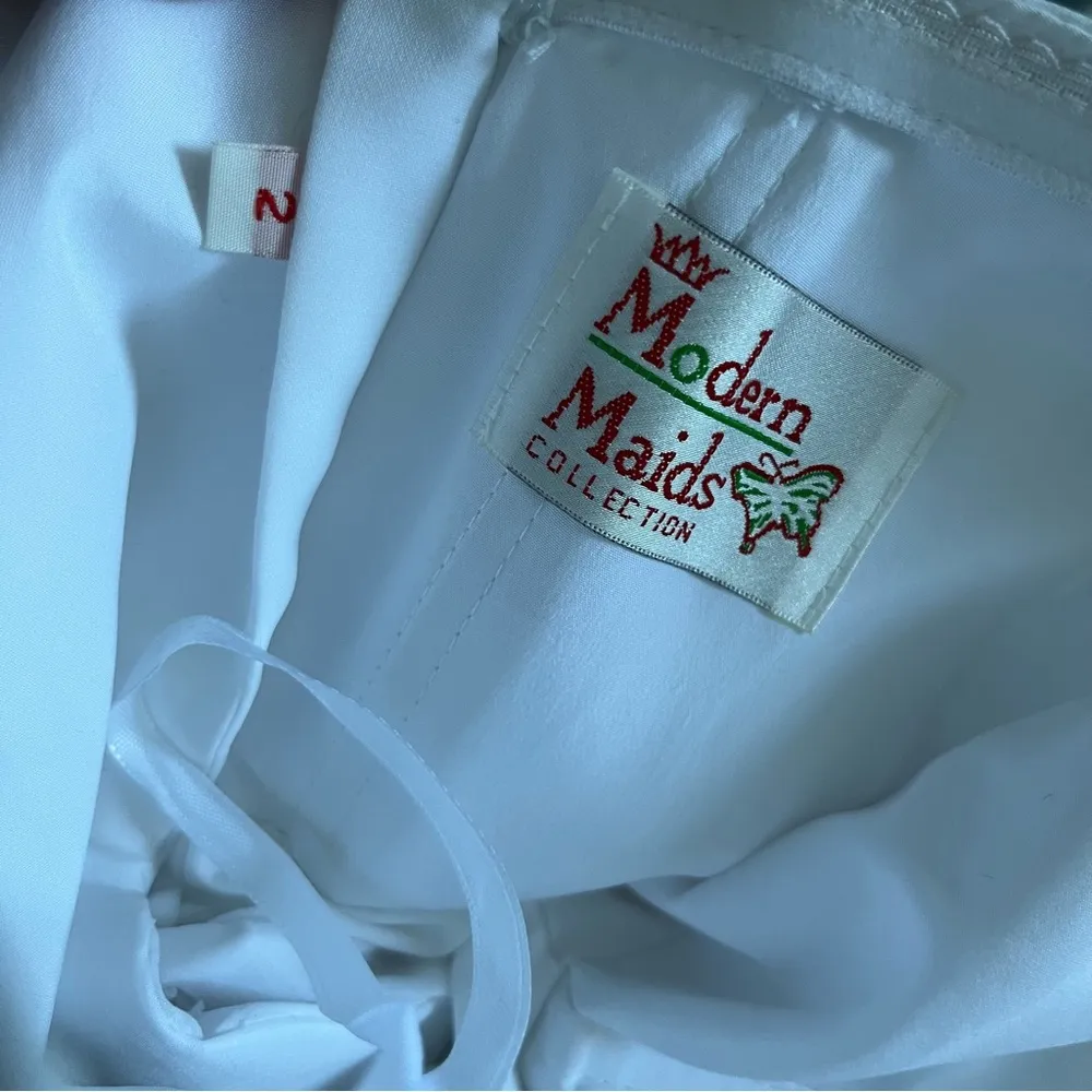 Modern Maids Collection White Rhinestone High Low Dress with Bolero Styl… Size 2 - Image 6