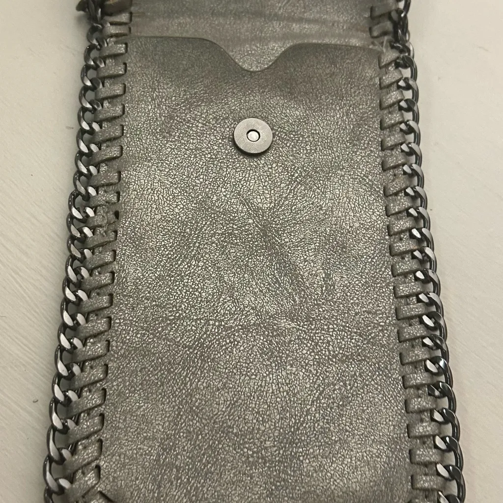 Phone pouch Chic Gray Chain Crossbody Pouch for phone or… - Image 4