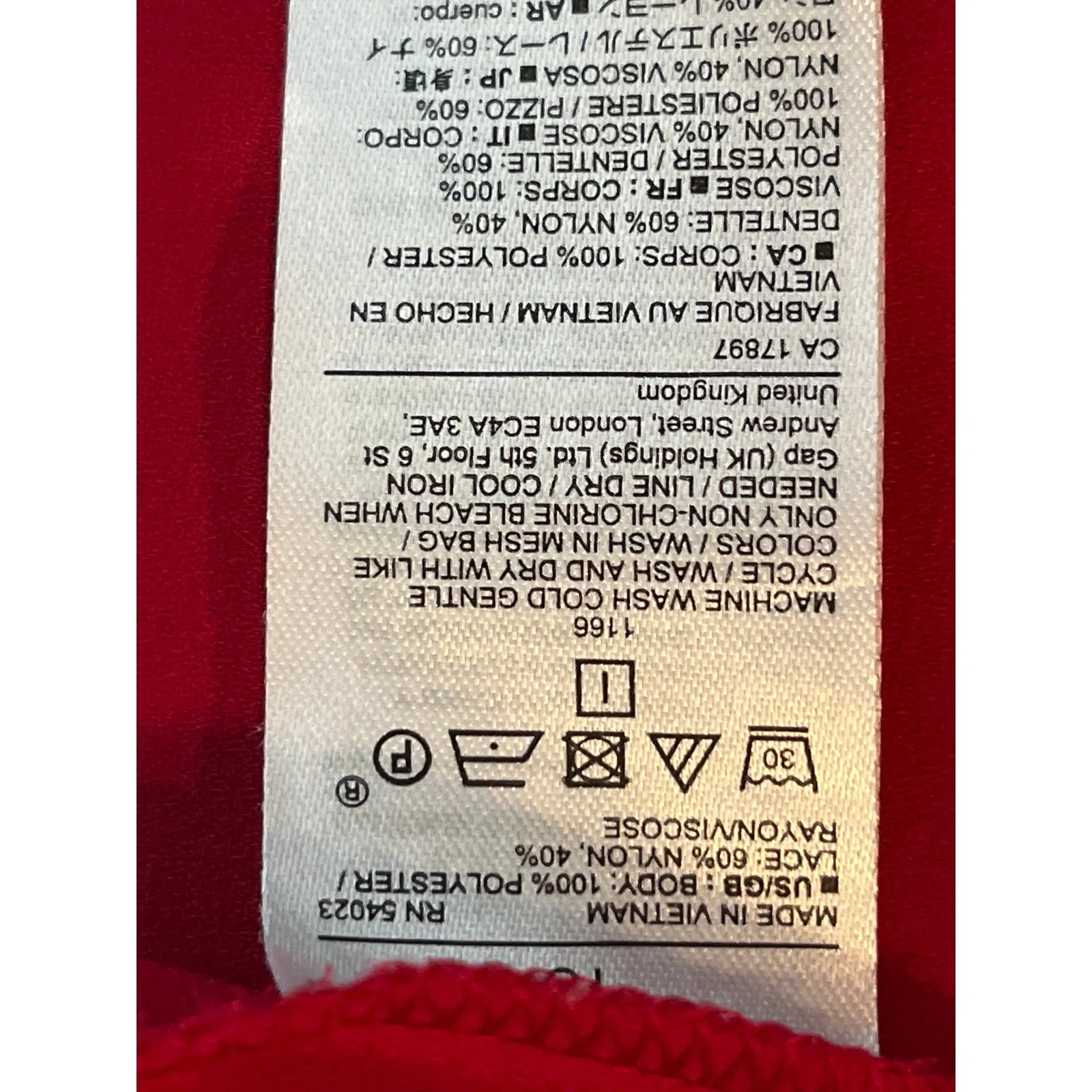 Gap Red Flowy Shirt XL Lace Crochet Detailing at‎ the Neck - Image 5