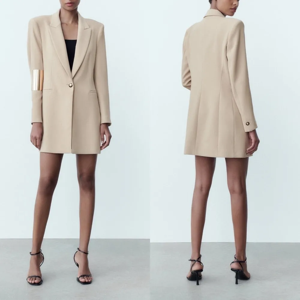 ZARA New Women Long Sleeves Gold Button Long Lapel Collar Blazer Size M - Image 2