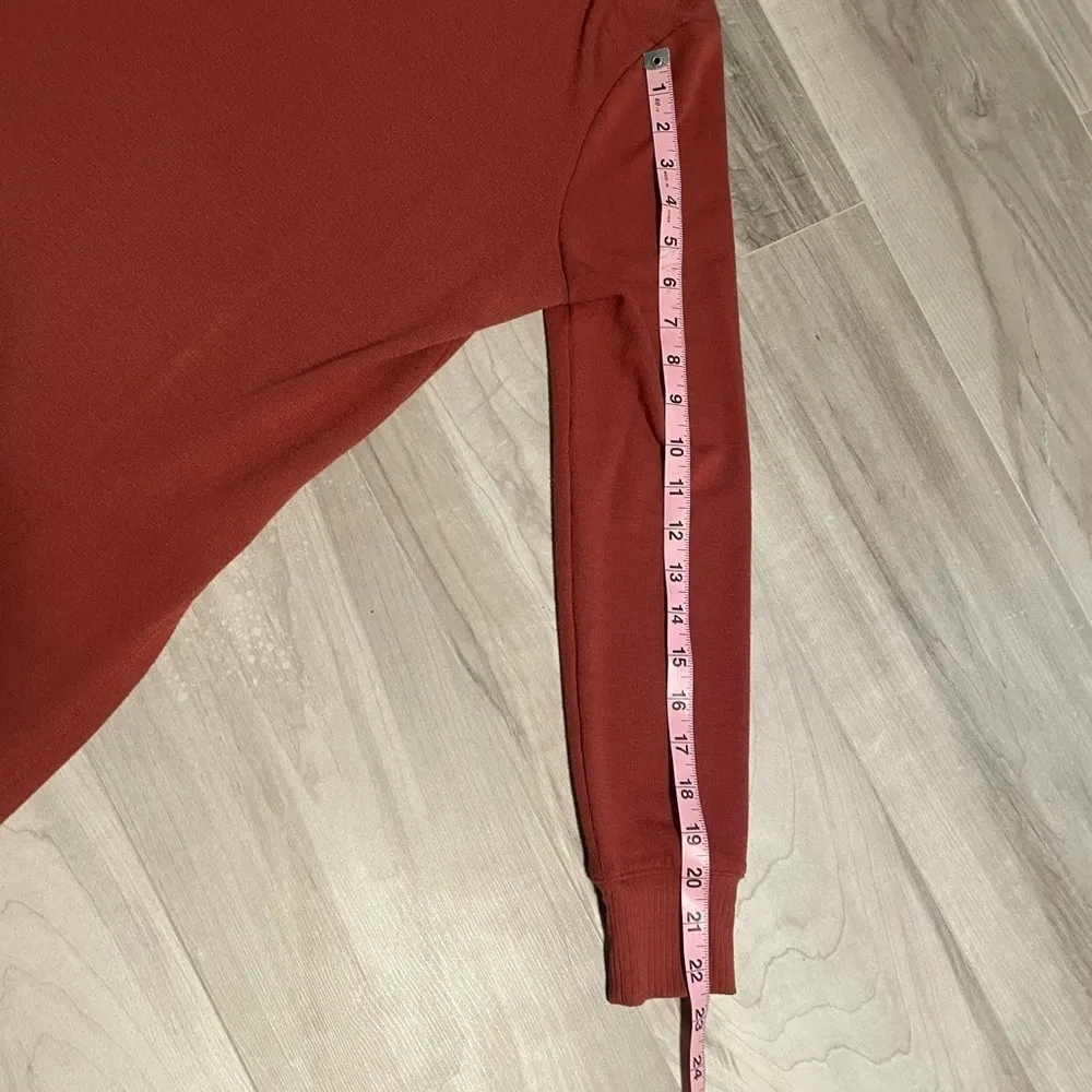 Madison & Berkeley Burnt Orange Cowl Neck Long Sleeve Tunic Top- Size Medium - Image 11