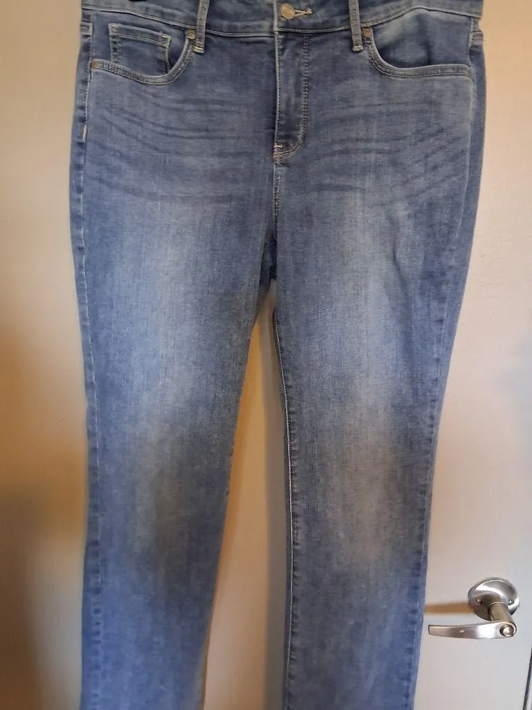 NYDJ Not Your Daughter's Jeans Marilyn Straight Lift X Tuck technology jeans in blue size 10. - Image 3