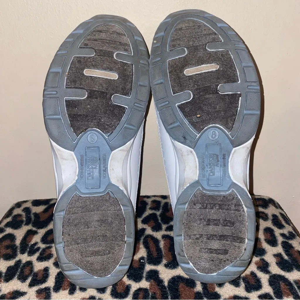 Danskin Now 90s vintage style white grey & blue slip on shoes Gray Size 8 - Image 8