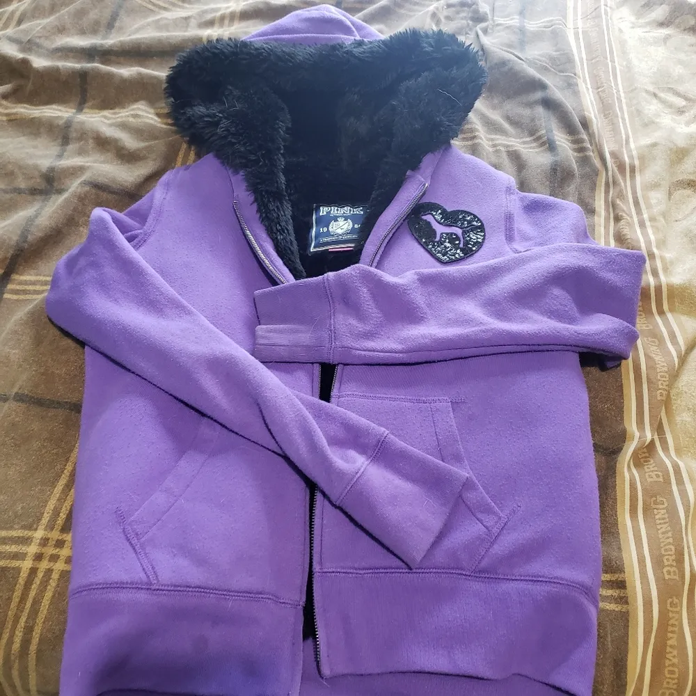 Pink VS Limited Edition hoodie - Image 2