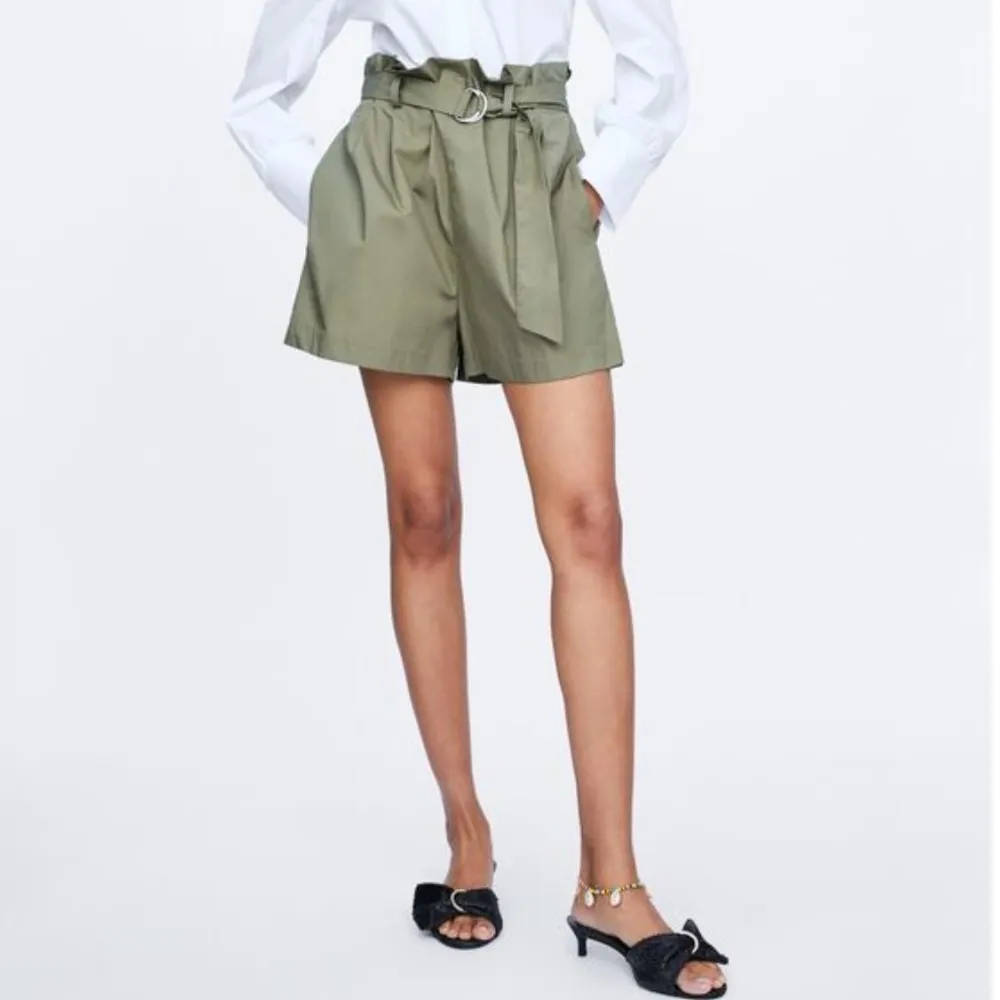 Zara poplin belted paperbag waist khaki shorts size xs - Image 17