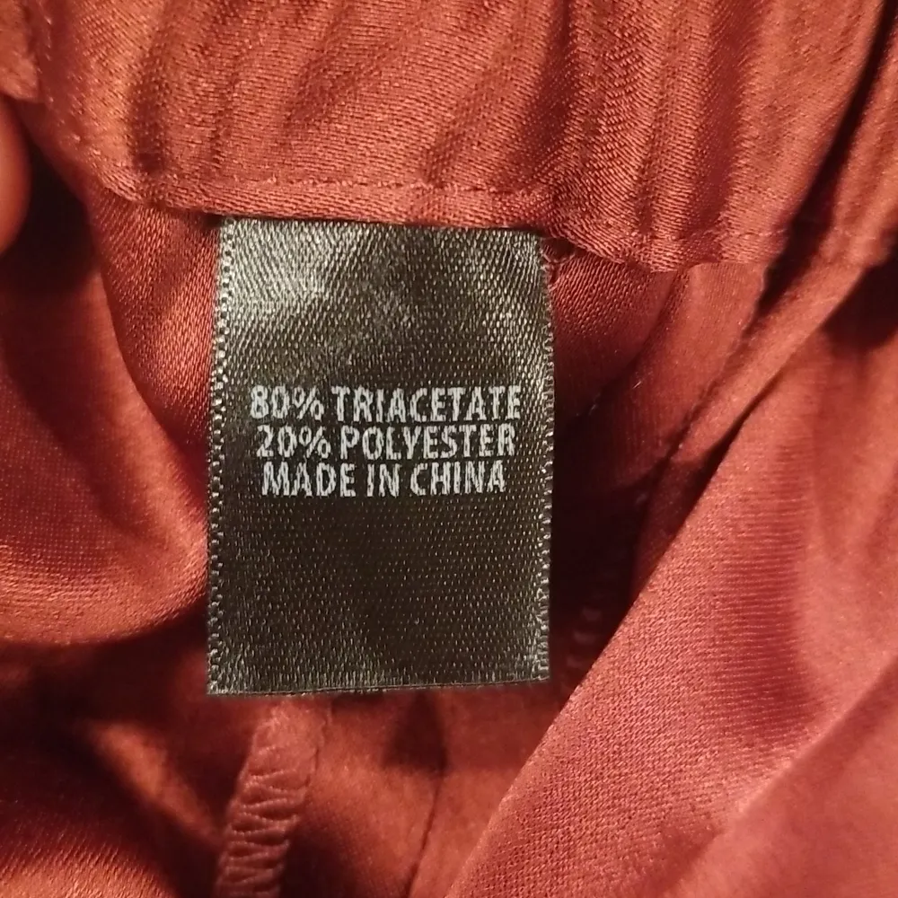💕ST. JOHN💕 Liquid Satin Pant Elastic Back Pull-On Wide-Leg Oxblood Red M NWOT - Image 9