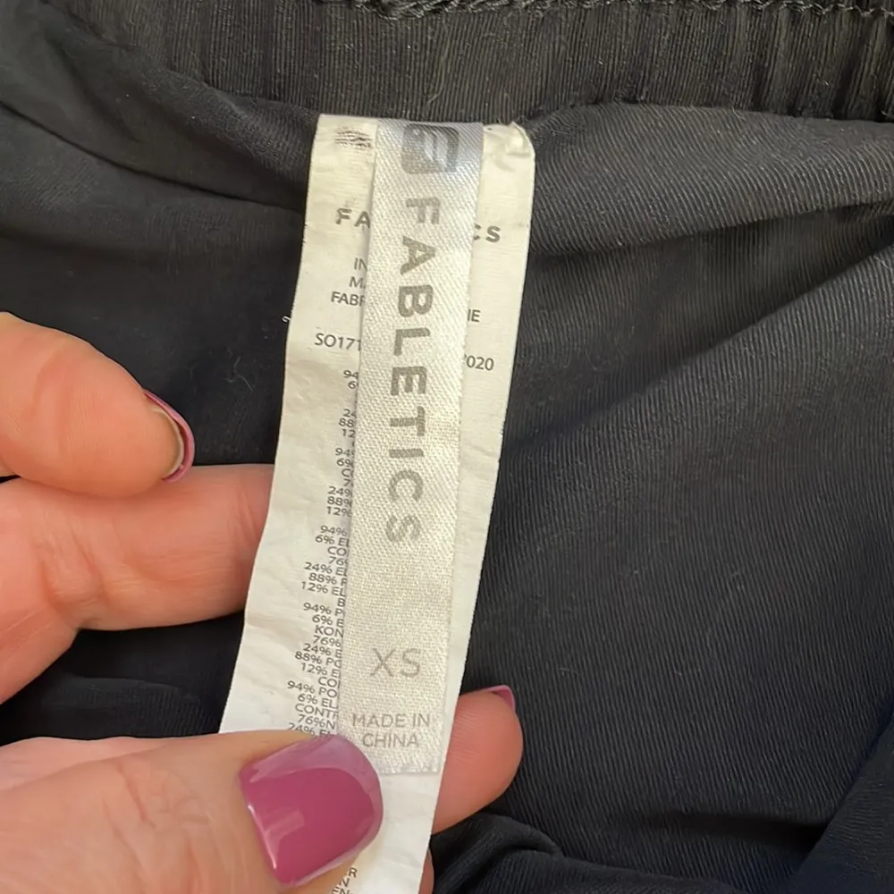 Multi-Color Elastic Waist Running Shorts With Zip Side Pockets Size XS - Image 10