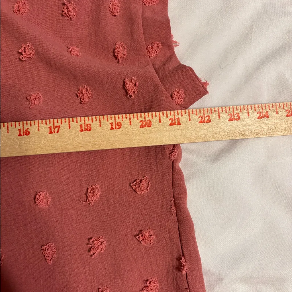 Dusty Rose Textured Swiss Dot Button Front Blouse Size XL Pink - Image 4