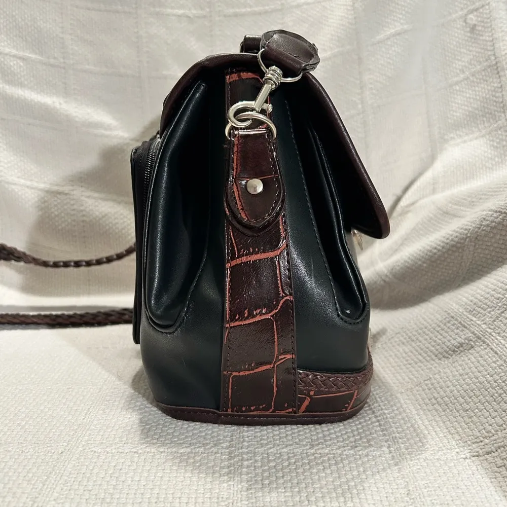 Western Inspired Brown and Black Crossbody Bag with Textured Leather - Image 4