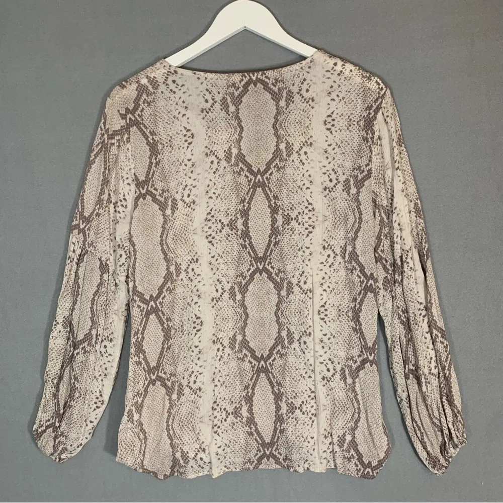 Snake Print Women's Sheer Top Blouse Size Small Cotton Bleu Gray - Image 5