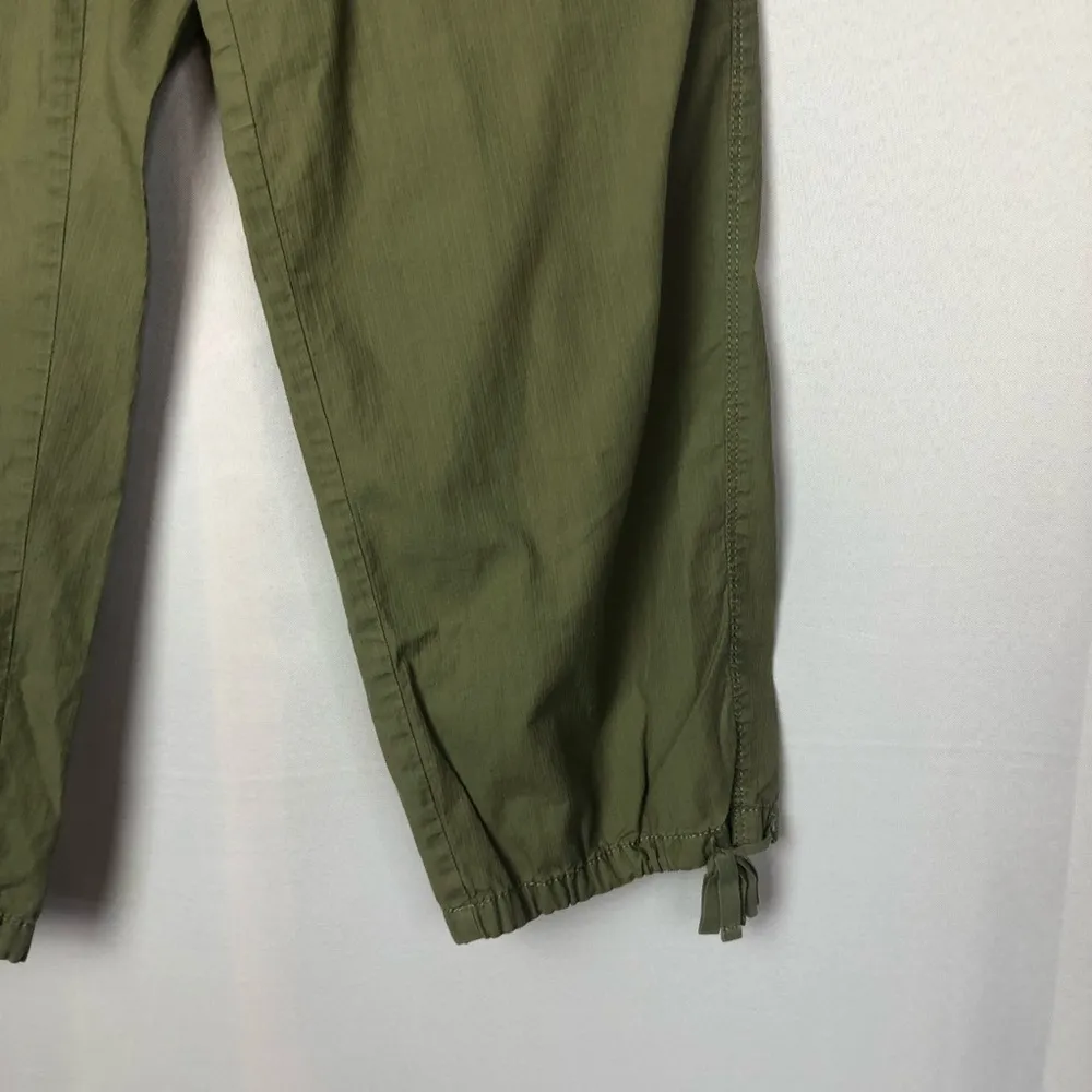 Ann Taylor LOFT Green Y2K Cropped Cargo Pants 2 - Image 4