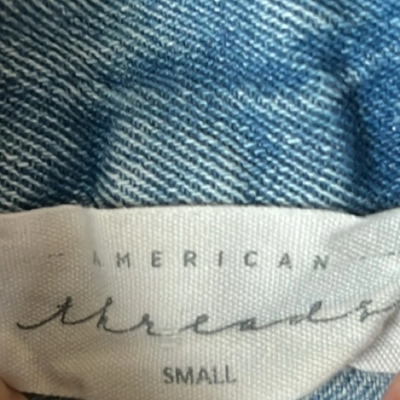 American Threads Jean Shorts Womens S Light Wash Denim Distressed High Rise Y2K - Image 3