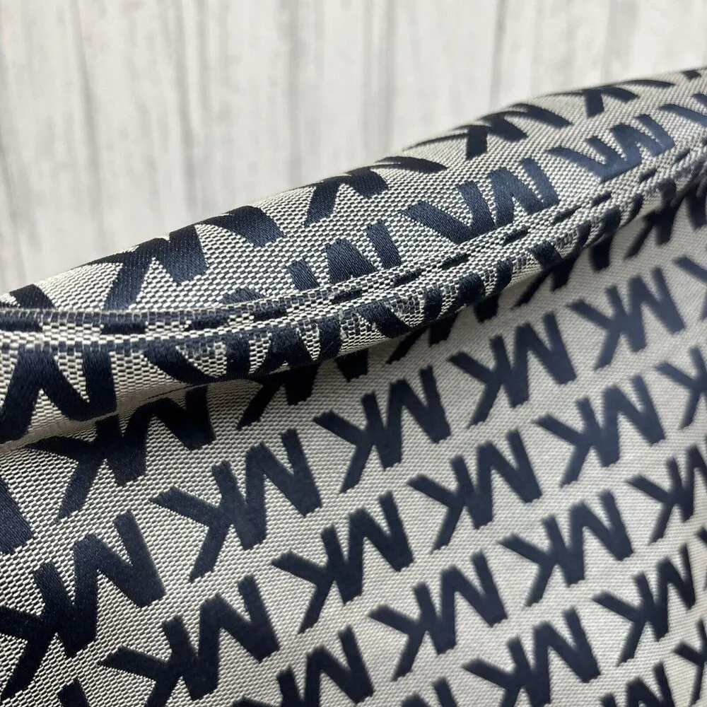 Womens Michael Kors Signature Navy Small Tote - Image 11