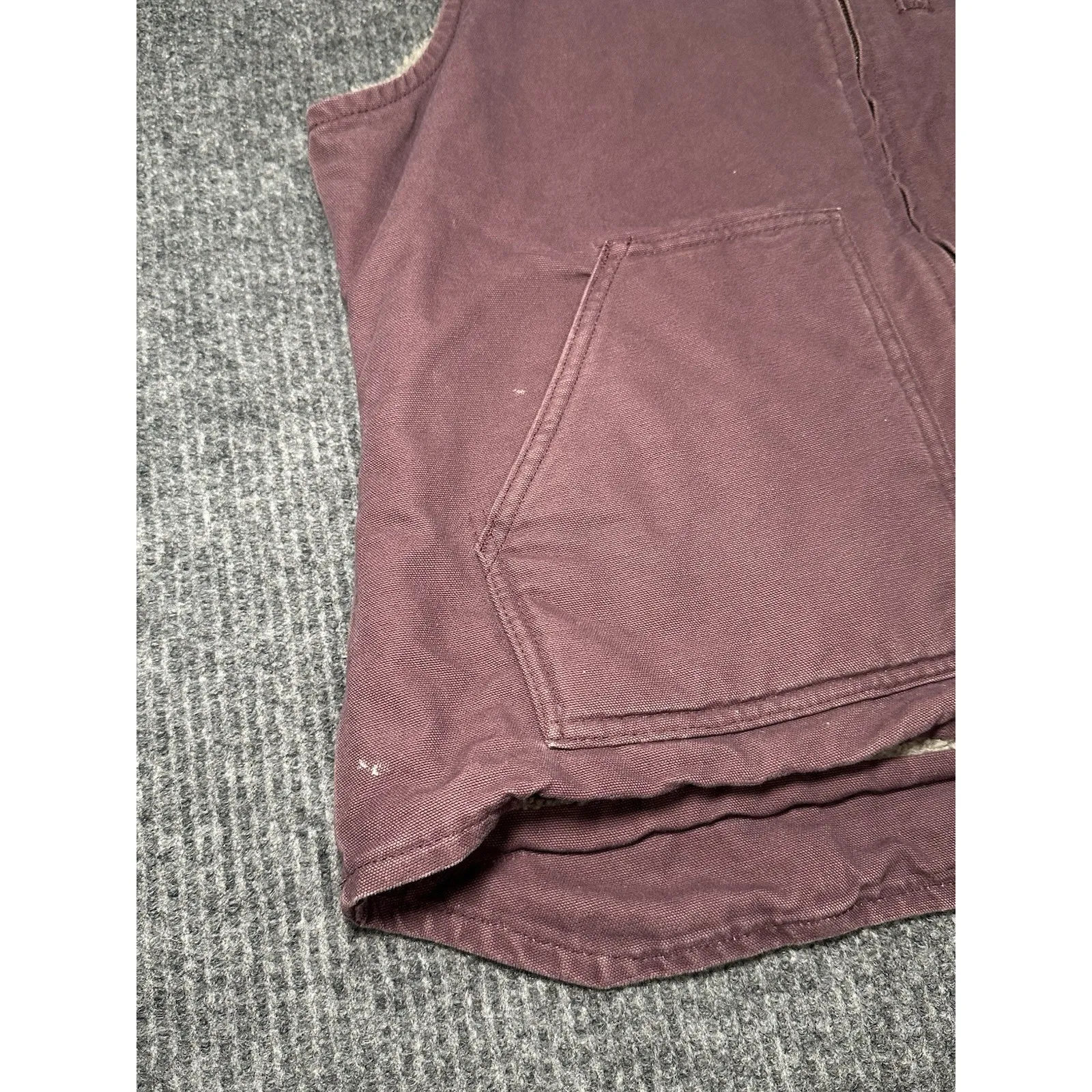 2013 Carhartt women's sherpa-lined vest, model WV001 Size 16/18 XL- Outdoor - Image 7