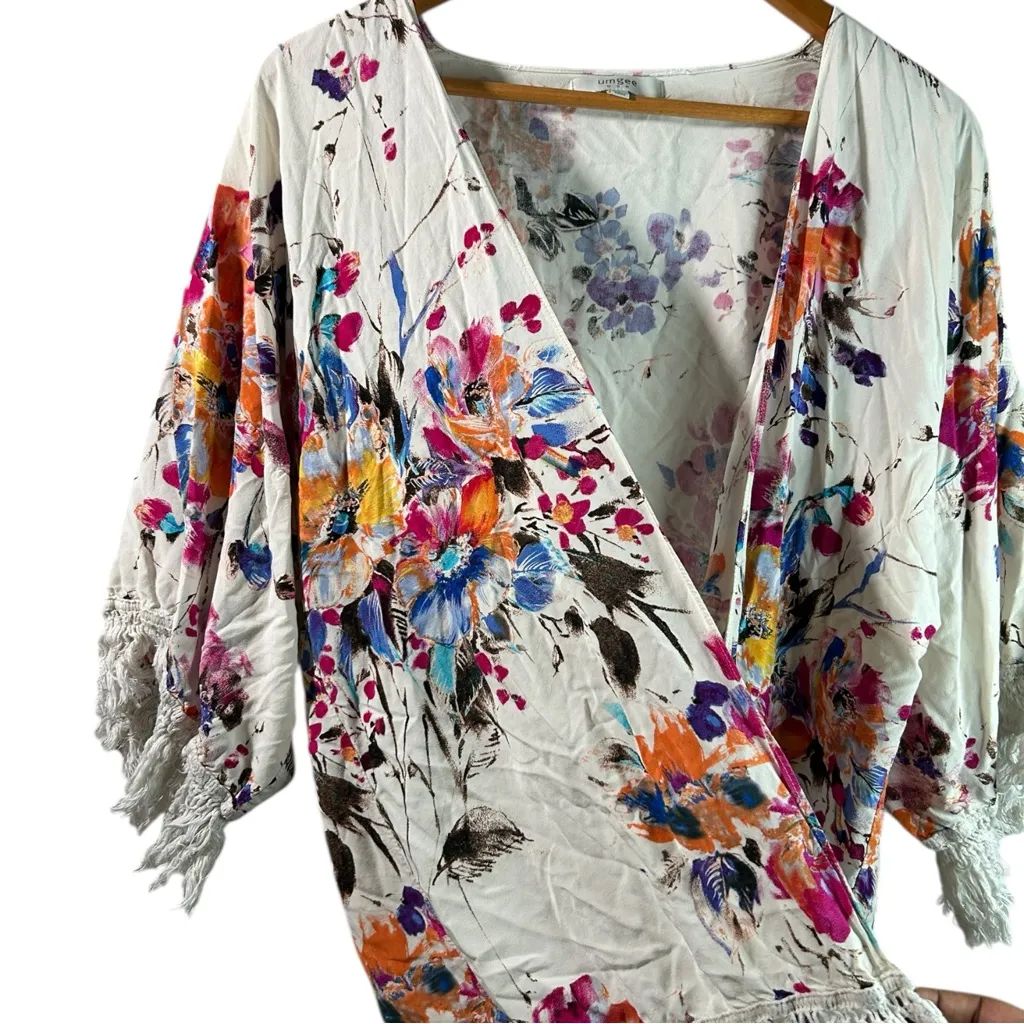 Kitschy Wearable Art Paint Splatter Colorful Umgee Women’s Floral Fringe Kimono - Image 6