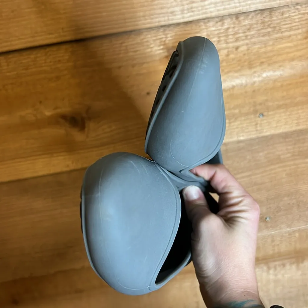 Crocs Iconic Comfort Slate Grey Ballet Flat Rubber Sole Pointed Toe - Image 5