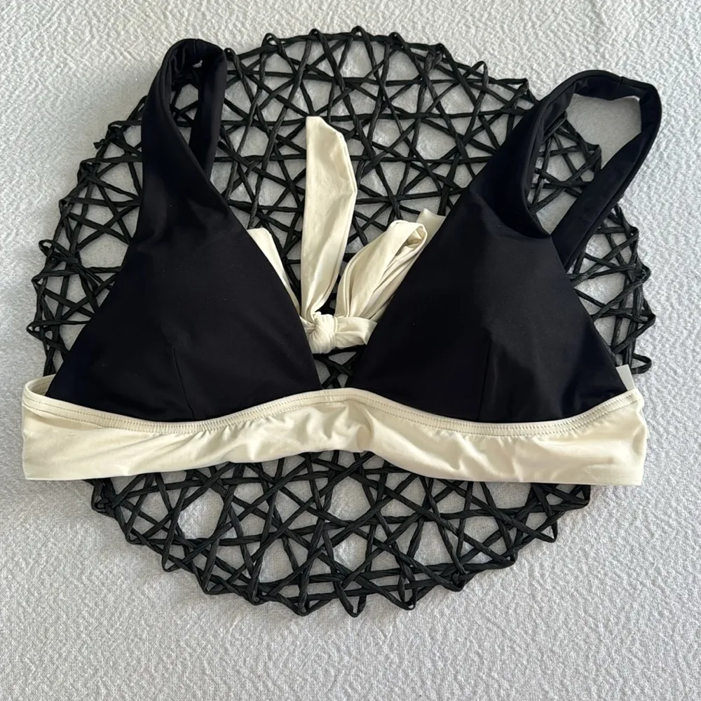L*SPACE Harley Colorblock Bikini Top, Black/Cream, size Medium, $114 - Image 6
