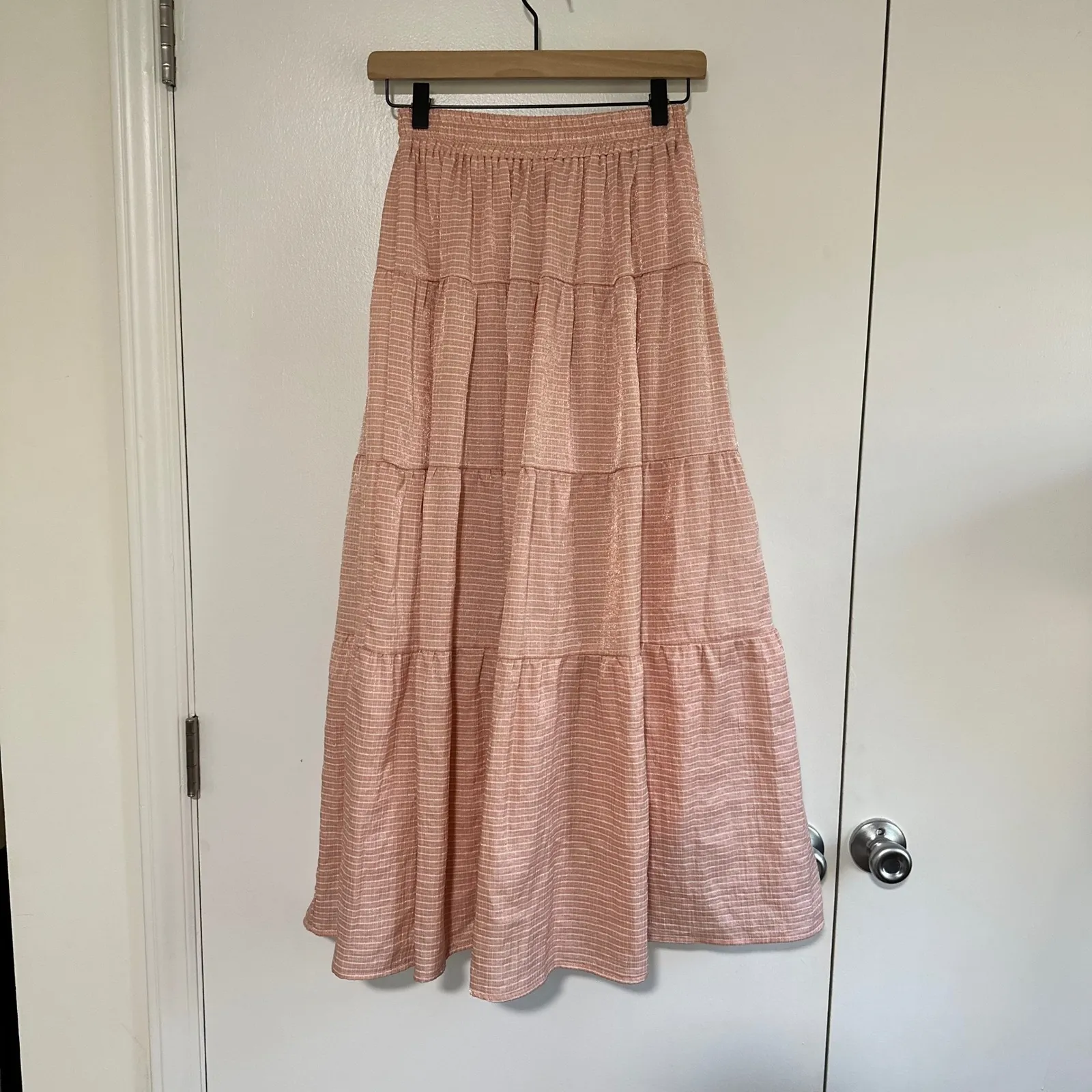 EN SAISON | Peach Pink Sparkle Tiered Boho Feminine Stripe Midi Skirt, Size S - Image 5
