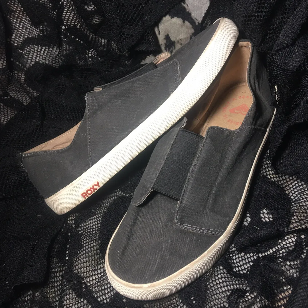Roxy Sneakers - Image 3